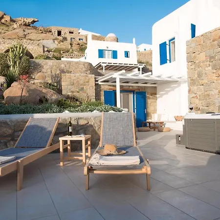 Gorgeous Studio In Cycladic Architecture Overlooking The Aegean Χουλάκια